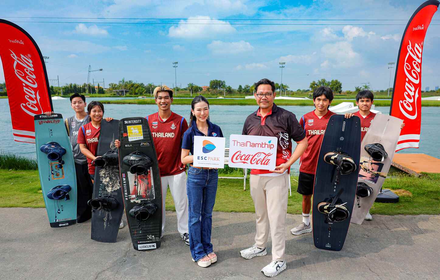 ร่วมเชียร์ทัพเวคบอร์ดไทยในบ้านเรา! ไทยน้ำทิพย์ โคคา-โคล่า ร่วมกับพันธมิตร เอสพาร์ค สนับสนุนมหกรรมซีเกมส์ เปิดสนาม ESC Thai Wake Park x “โค้ก” เปิดความซ่า เชียร์ไทยไปให้สุด